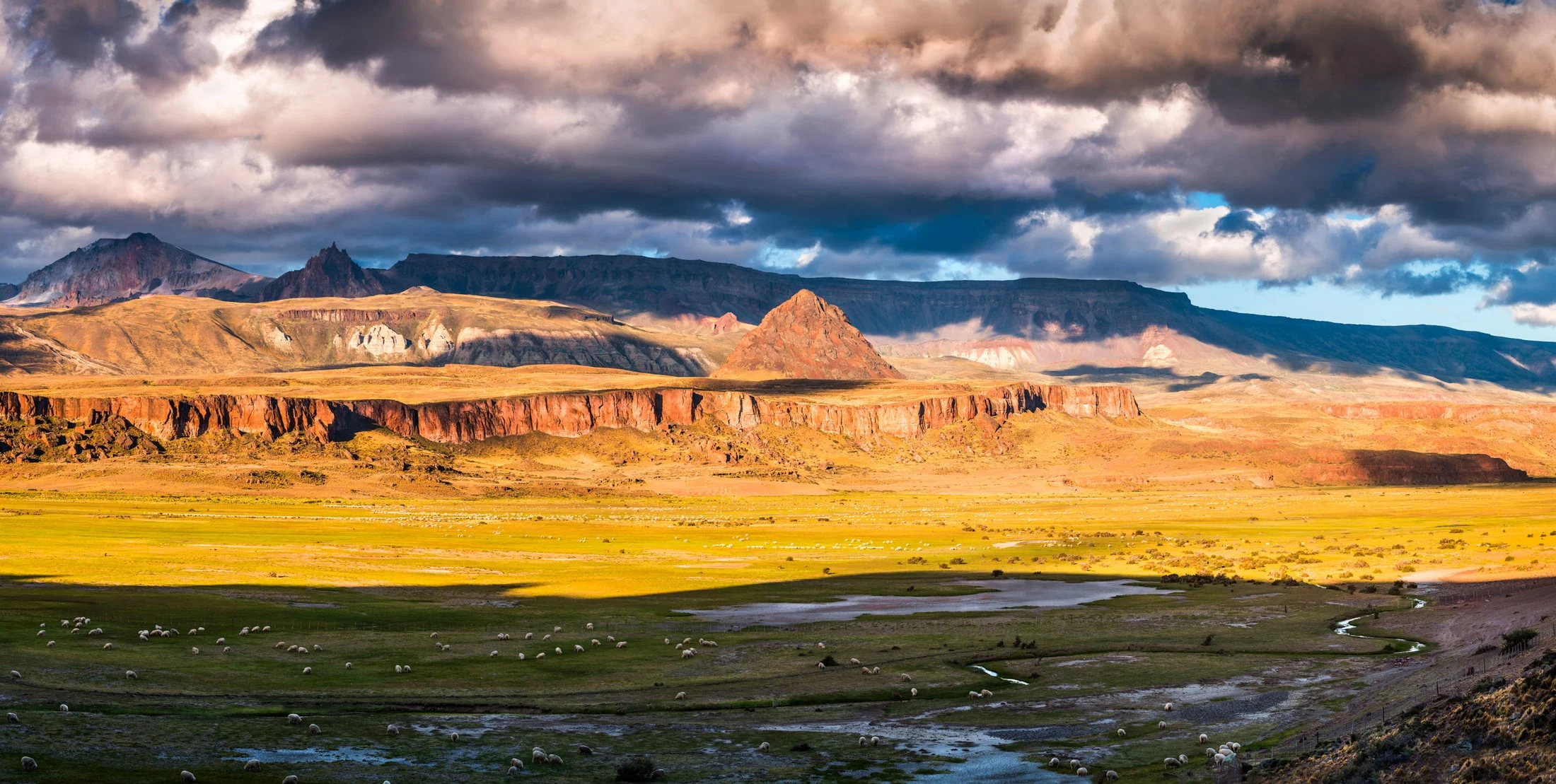 Landscape along Ruta 40, Argentina